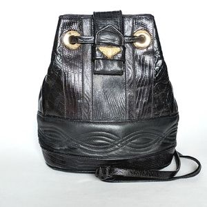 Vintage Sharif Leather Drawstring Shoulder Bag